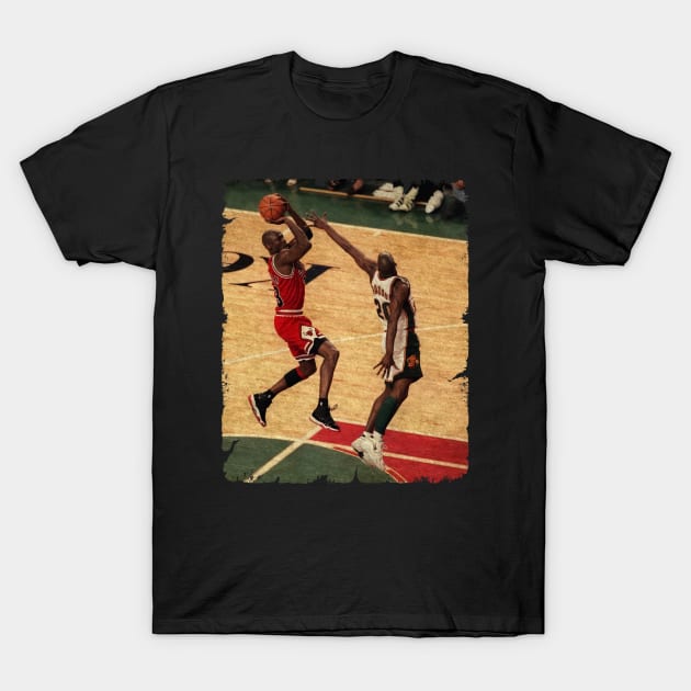 Gary Payton vs Michael Jordan in The 1996 NBA Finals T-Shirt by Wendyshopart